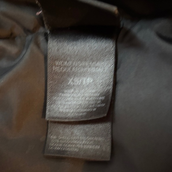 The North Face Women's Quilted Black Vest - Picture 4 of 6